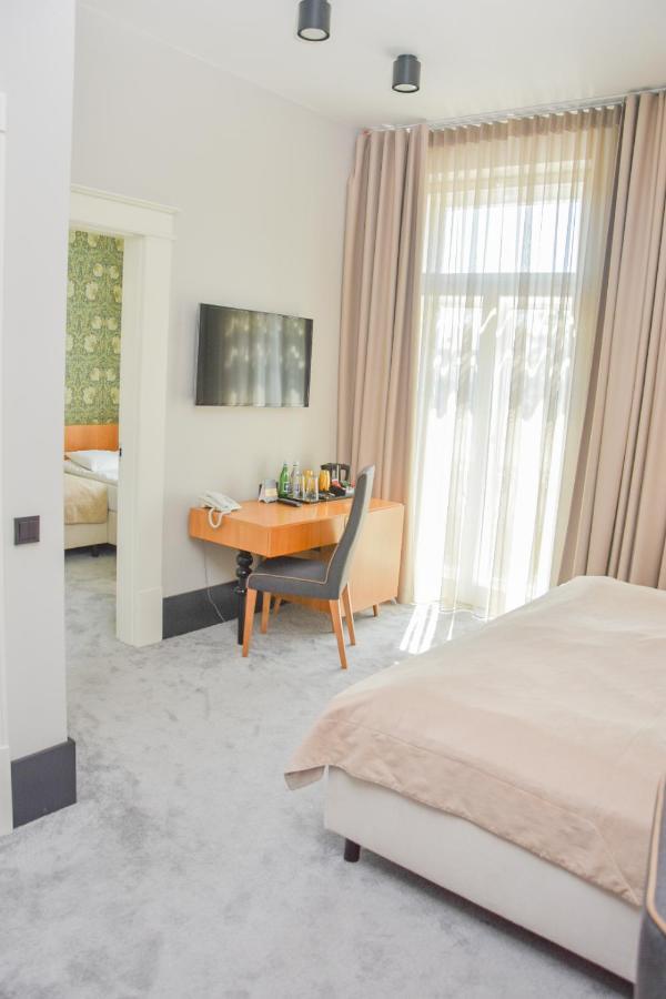 Hotel Nihil Novi 拉多姆 外观 照片